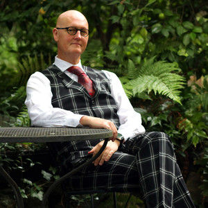 Meet your Posher, Robin